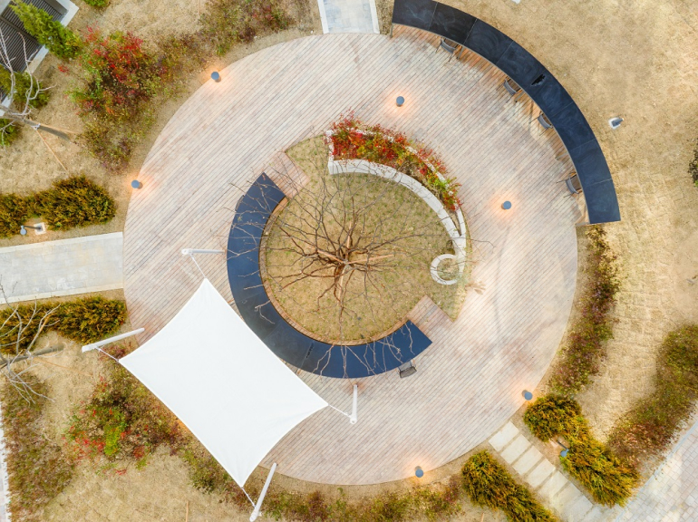 IDEA 수상작 H Eye Planter